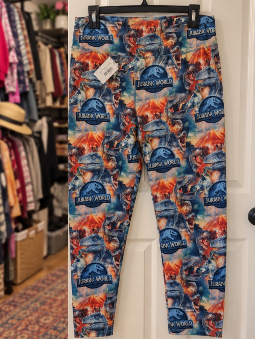 NWT Luv21 Jurassic World Dinosaur Leggings Plus Size 3X–5X